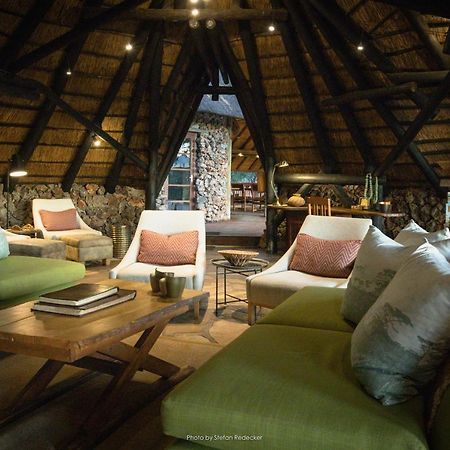 אוקאוקוג'ו Ongava Tented Camp מראה חיצוני תמונה